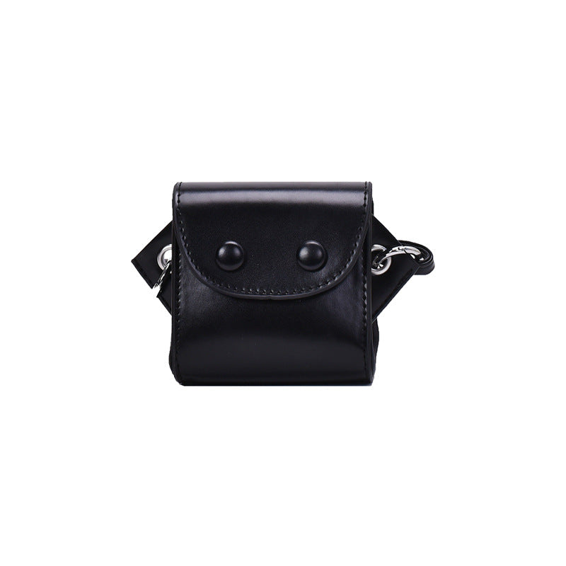 Damen Mini-Handtasche mit verspieltem Kettenzug Nord Taschen