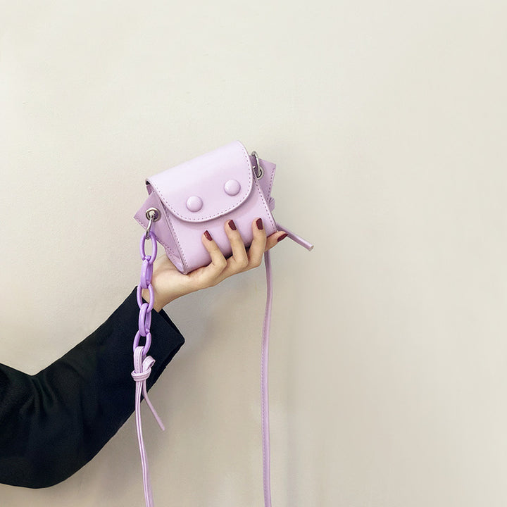 Damen Mini-Handtasche mit verspieltem Kettenzug Nord Taschen