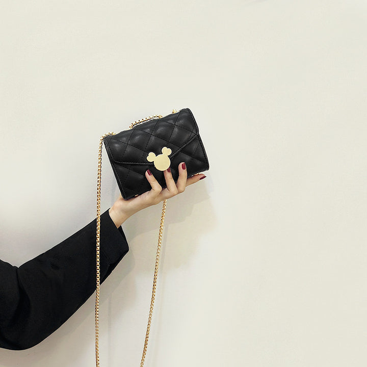 Damen elegante Umhängetasche mit verspieltem Motiv Nord Taschen