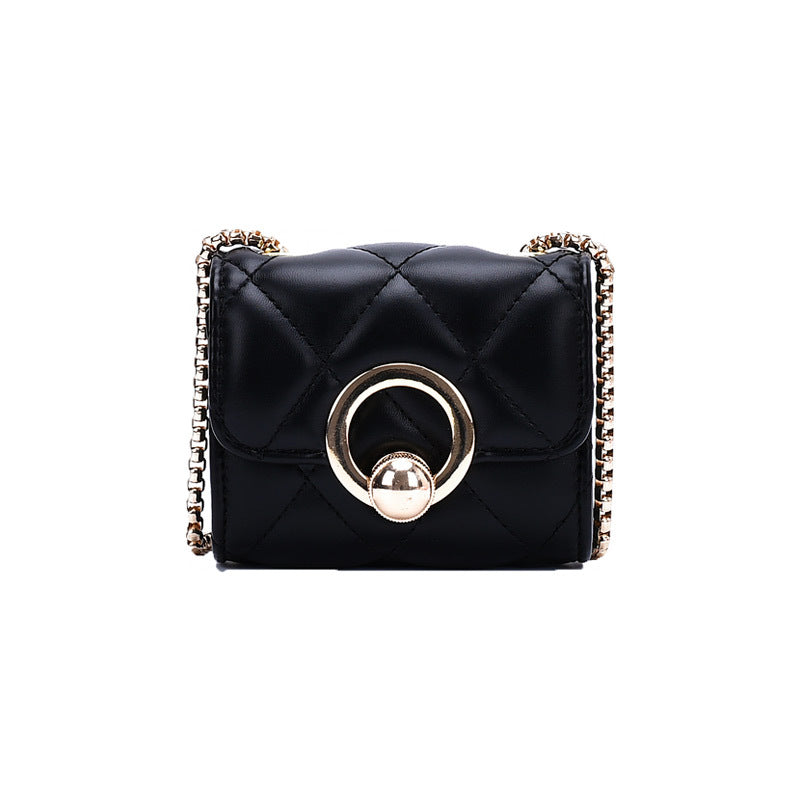 Damen Clutch-Tasche mit auffälligem Kettenverschluss Nord Taschen