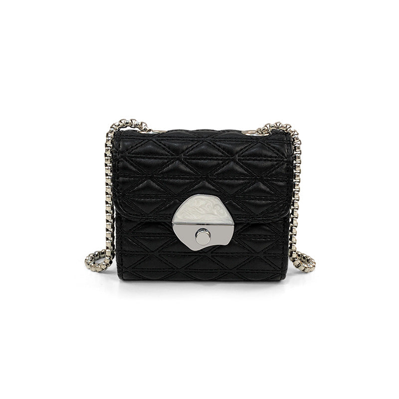 Damen Clutch im klassischen Steppmuster Nord Taschen