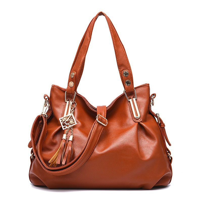 Nord Taschen | Quasten Hobo Tasche, Vegane Leder Schultertasche