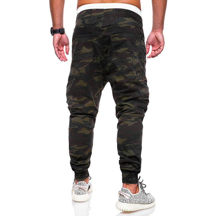 Herren taillierte Cargo-Joggerhose mit elastischem Komfortbund, seitlichen Klappentaschen und schmal zulaufenden Bündchen Nord Taschen