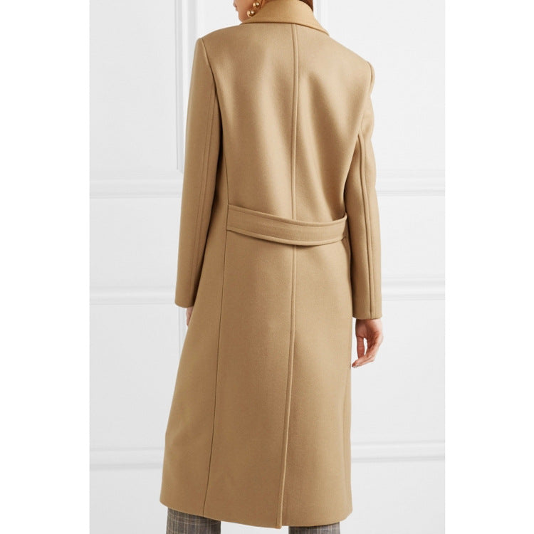 Damen Doppelreihiger Wollmantel mit taillierter Silhouette und markantem Reverskragen Nord Taschen