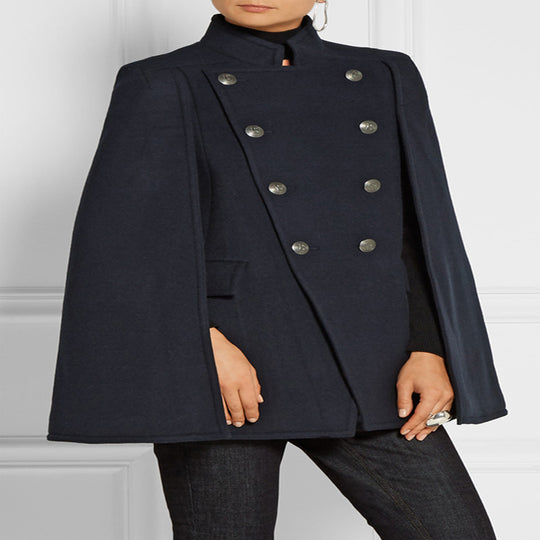 Damen Kurzer Cape-Mantel im Military‑Stil mit Doppelreihe und Stehkragen Nord Taschen