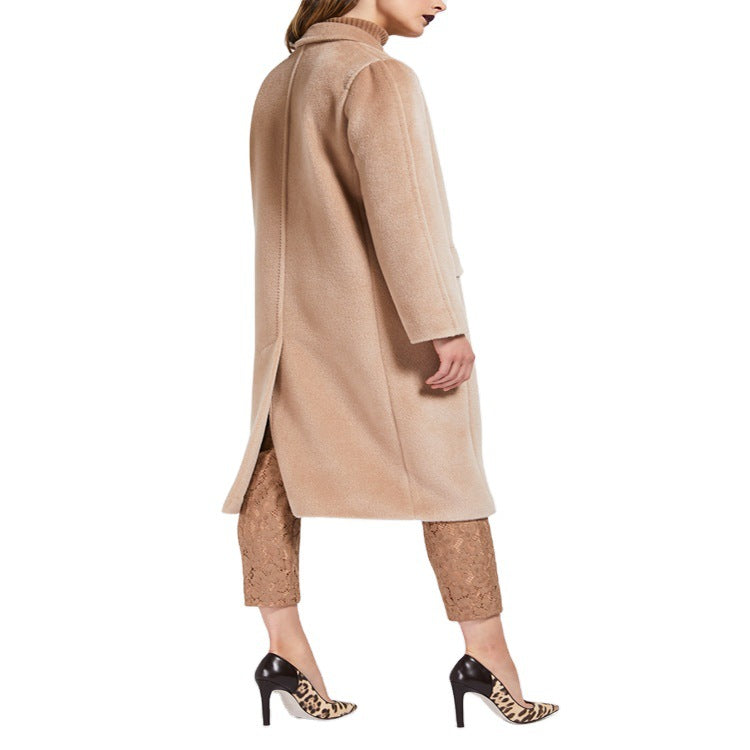 Damen Midilanger Teddy‑Wollmix‑Mantel mit Doppelreihe, Pattentaschen und weichfallendem Revers Nord Taschen