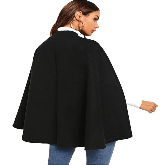 Damen Kurz-Capecoat im Mantelstil mit Stehkragen und verdeckter Knopfblende Nord Taschen