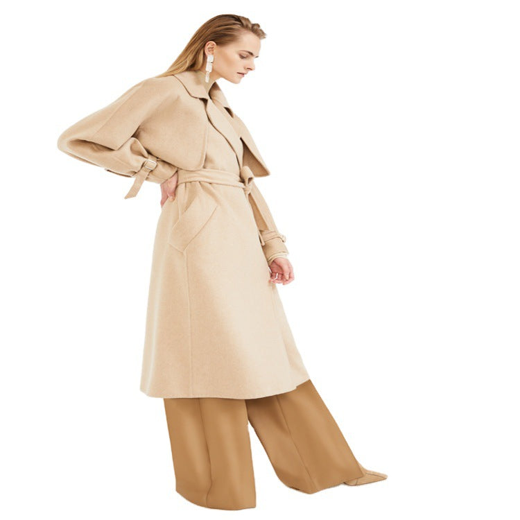 Damen Wollmantel mit Cape‑Schulter und Taillengürtel Nord Taschen