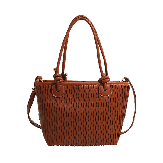Nord Taschen | Umhängetasche für Damen - Schlichte Tasche mit strukturiertem Design und verstellbarem Riemen