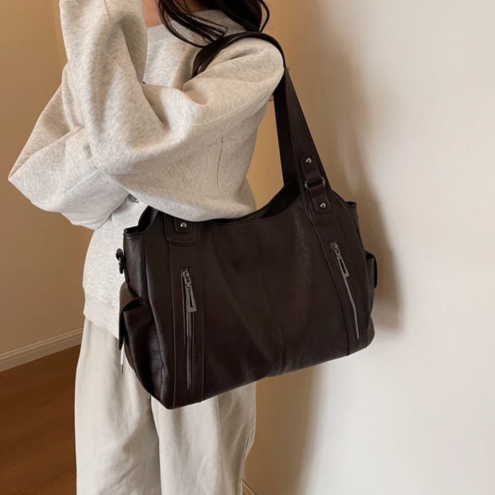 Stilvolle Lederhandtasche Mit Reißverschluss
