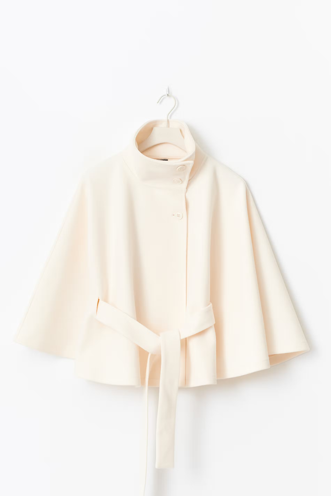 Elegante Damenjacke mit Gürtel