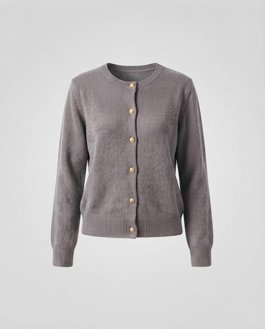 Damen Boxy-Knopfcardigan aus feinem Strick mit goldschimmernden Schmuckknöpfen und gerippten Abschlüssen Nord Taschen