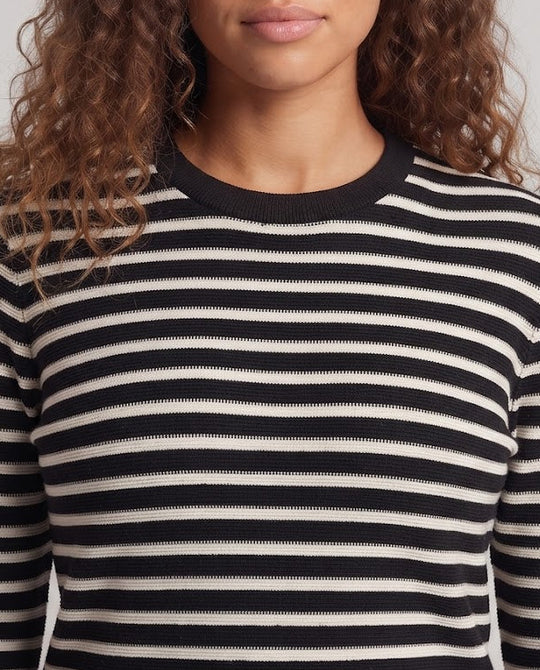 Damen Oversize Langarmshirt aus Feinstrick mit maritimen Streifen Nord Taschen