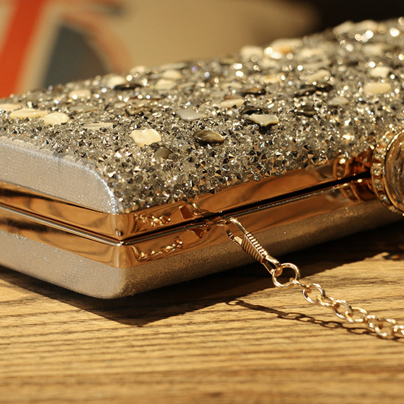 Damen Clutch Tasche mit funkelnden Strassstein-Applikationen Nord Taschen