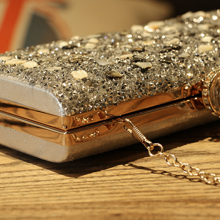 Damen Clutch Tasche mit funkelnden Strassstein-Applikationen Nord Taschen