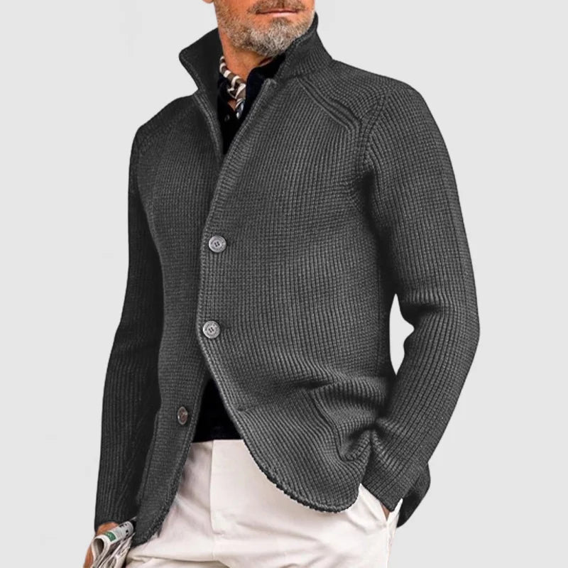Klassischer Cardigan