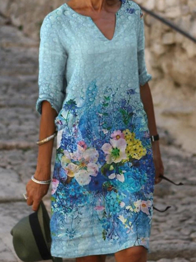 Bezauberndes Kleid mit Blumenmuster