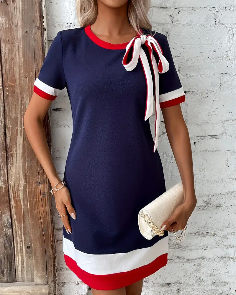 Kleid Kurzärmlig Kontrastband - Arvani
