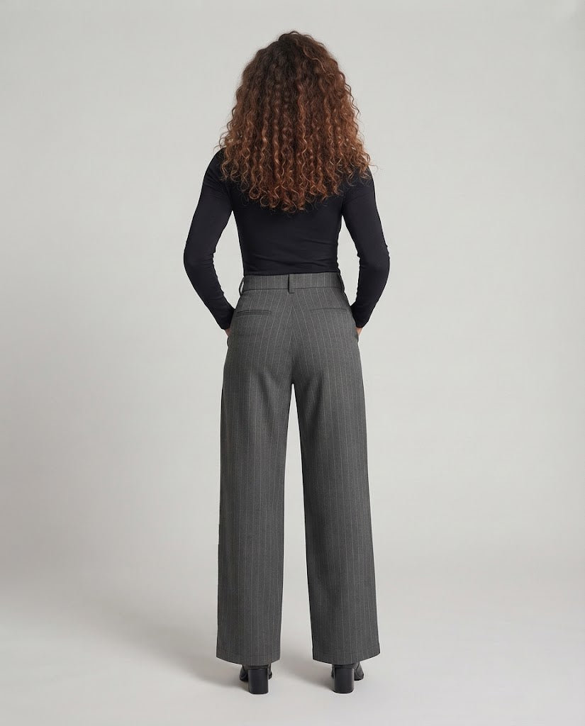 Damen Hochtaillierte Palazzo-Hose mit Nadelstreifen und weitem Bein Nord Taschen