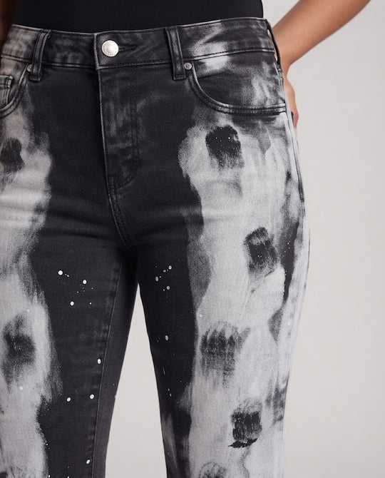 Damen Designerjeans im avantgardistischen Stil Nord Taschen