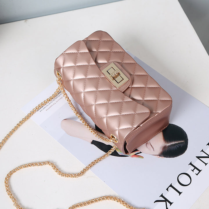 Damen elegante Clutch mit edlem Steppmuster Nord Taschen