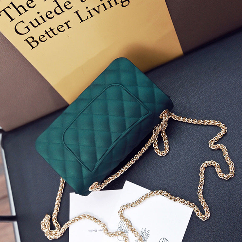 Damen elegante Clutch mit edlem Steppmuster Nord Taschen
