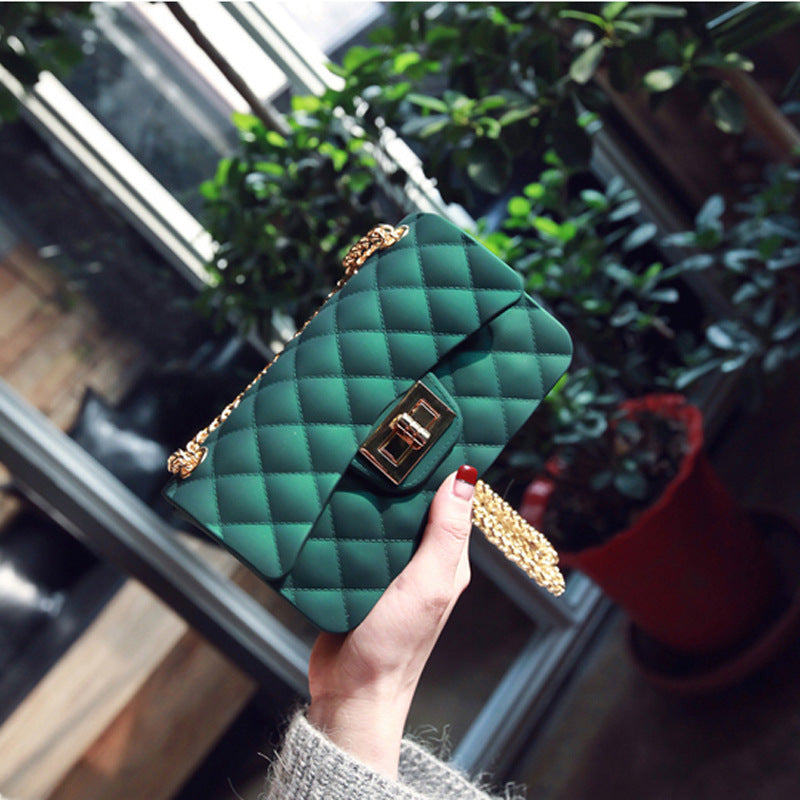 Damen elegante Clutch mit edlem Steppmuster Nord Taschen