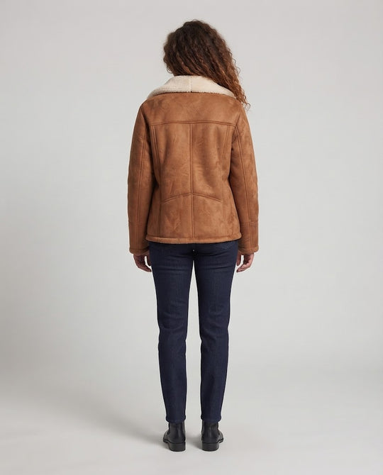 Damen Oversized Kurzmantel aus Lammfellimitat mit Teddyfutter und großem Reverskragen Nord Taschen