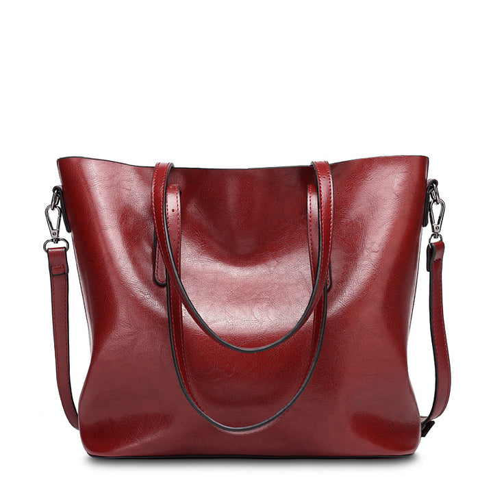 Damen Hobo-Tasche mit elegantem, geschwungenem Design und praktischem Innenleben Nord Taschen
