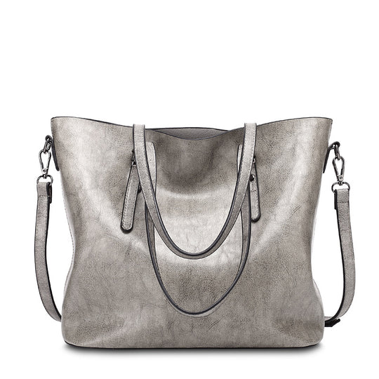 Damen Hobo-Tasche mit elegantem, geschwungenem Design und praktischem Innenleben Nord Taschen