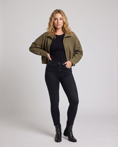 Damen Cropped Windblouson mit elastischem Kordelbund und minimalem Stehkragen Nord Taschen