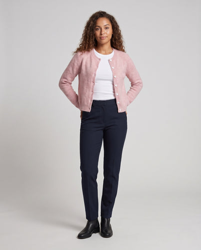 Damen Flauschiger Kurzcardigan mit Rundhals, Perlmuttknöpfen und Rippbündchen Nord Taschen