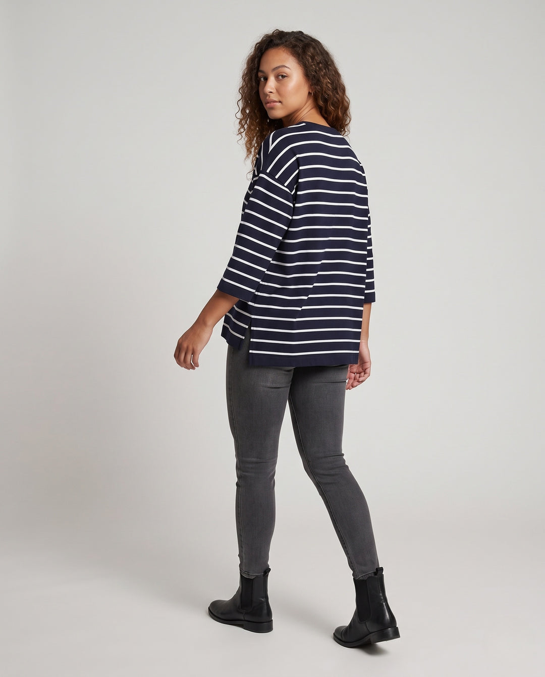 Product 11003939750234 - back_view