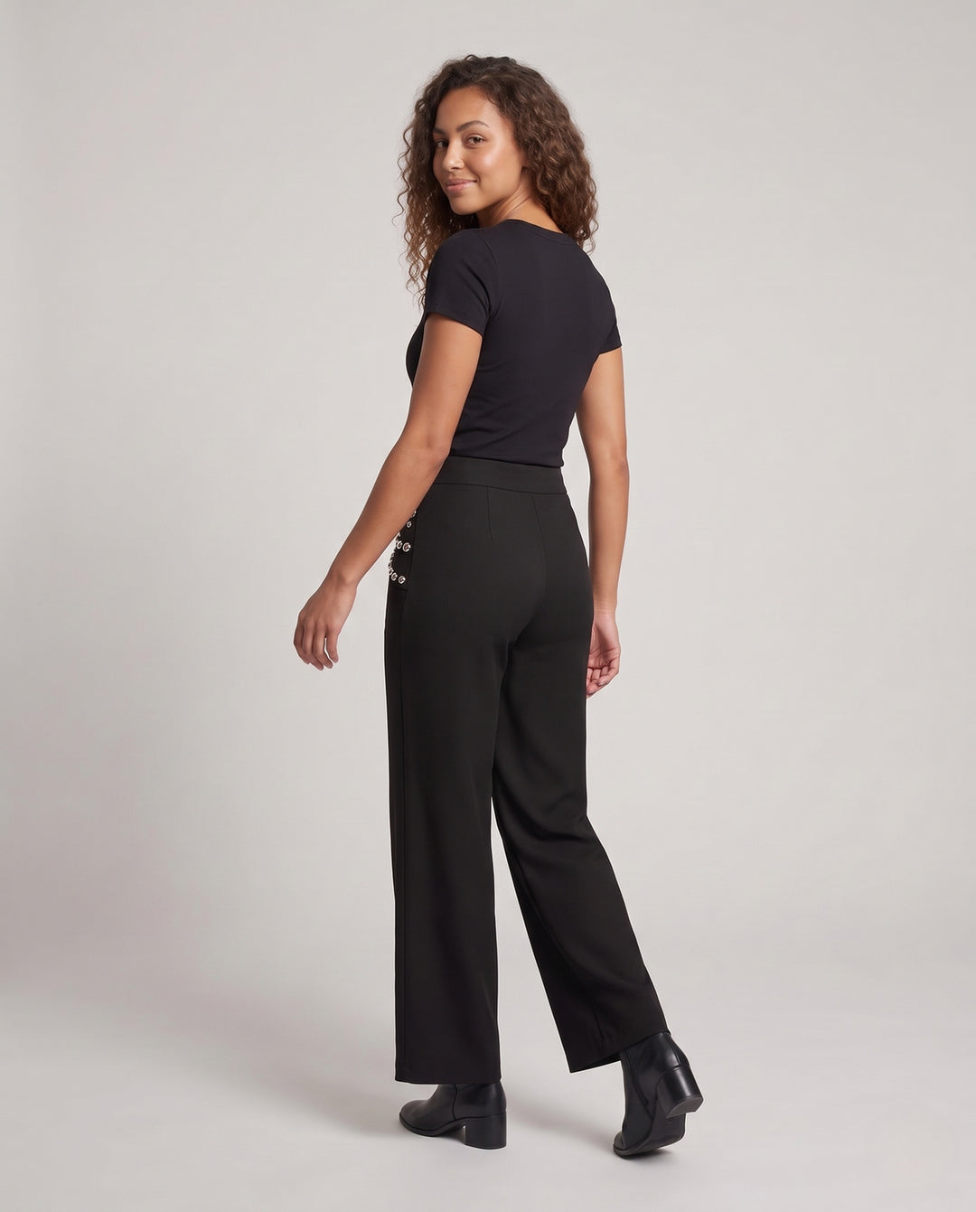 Product 11003939946842 - back_view
