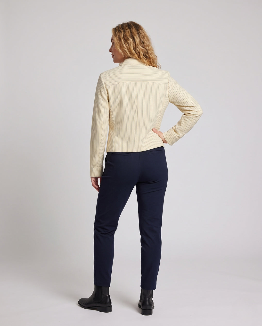 Product 11003149484378 - back_view