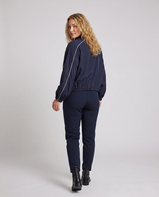 Product 11003149713754 - back_view
