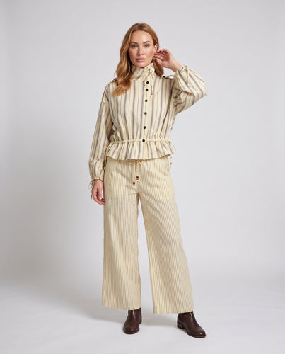 Damen Gestreiftes Zweiteiliges Set mit Stehkragen-Bluse und weiter Palazzohose Nord Taschen