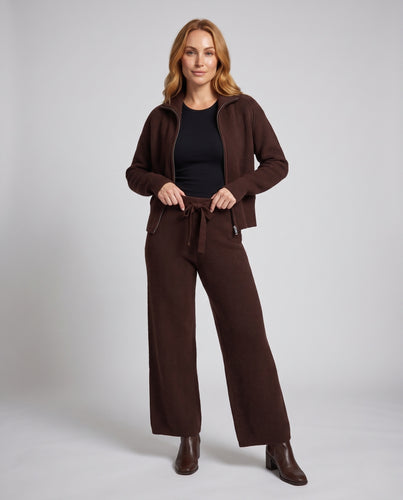 Damen Gestricktes Lounge-Set mit Reißverschluss-Cardigan und weitem Komfortbund-Hose Nord Taschen