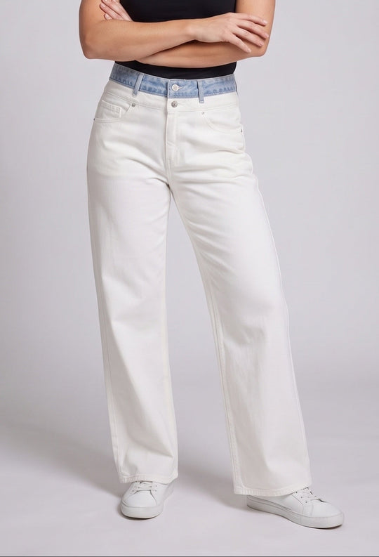 Product 11003154334042 - upper_body