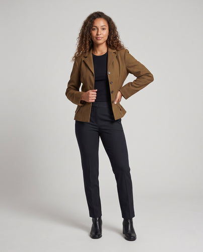 Damen Einreihige taillierte Blazerjacke mit Wiener Nähten und Pattentaschen Nord Taschen