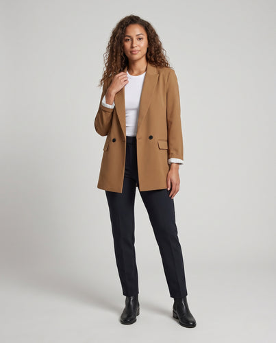Damen eleganter taillierter Longblazer mit Doppelknopf und Pattentaschen Nord Taschen