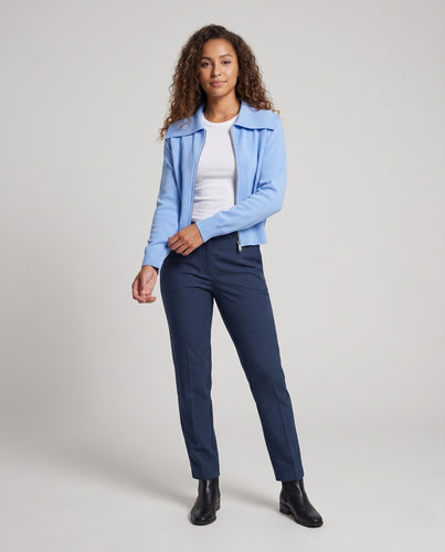 Damen Feinstrick-Jacke mit Reißverschluss großem Hemdkragen und tailliertem Rippenbund Nord Taschen