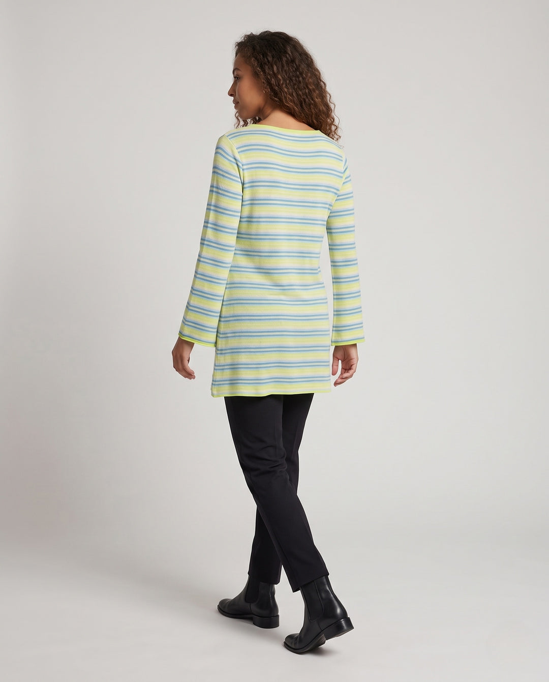 Product 11003944206682 - back_view