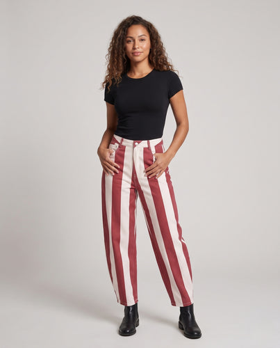 Damen Hochtaillierte Karottenhose mit weitem Bein und breiten Längsstreifen Nord Taschen