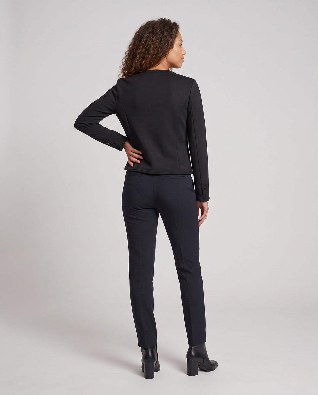 Product 11003945746778 - back_view