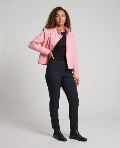 Damen Kurz geschnittene Stehkragenjacke mit asymmetrischer Knopfleiste Nord Taschen