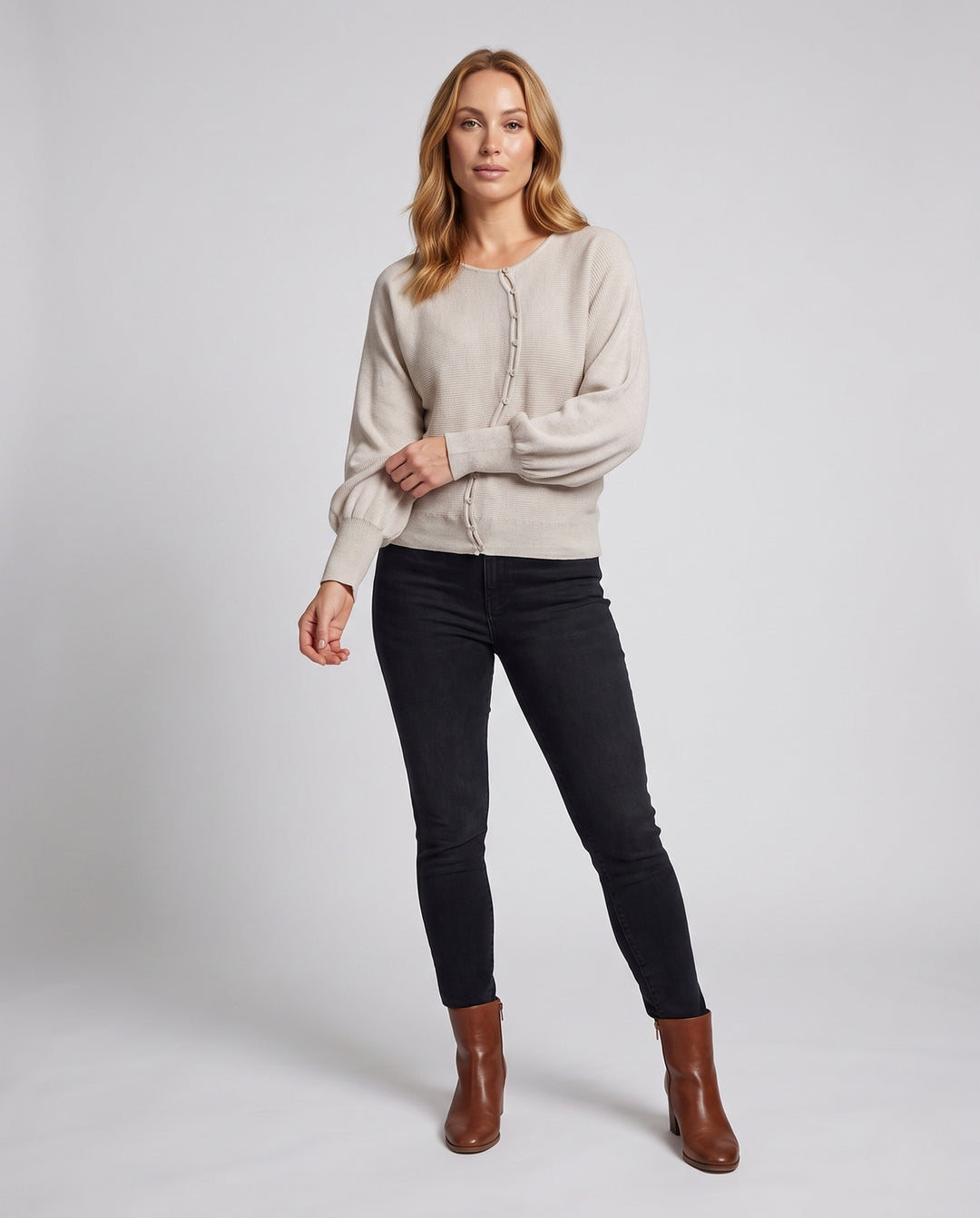Product 11003951841626 - full_body_front