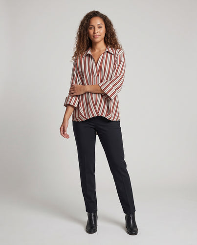Damen Oversize-Streifenbluse mit Wickelfront, Hemdkragen und überschnittenen Ärmeln Nord Taschen