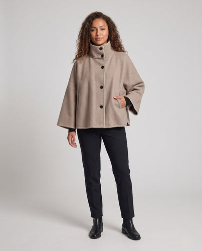 Damen Oversize Wollmix-Cape-Mantel mit hohem Stehkragen, Knopfleiste und Kontrastnaht Nord Taschen