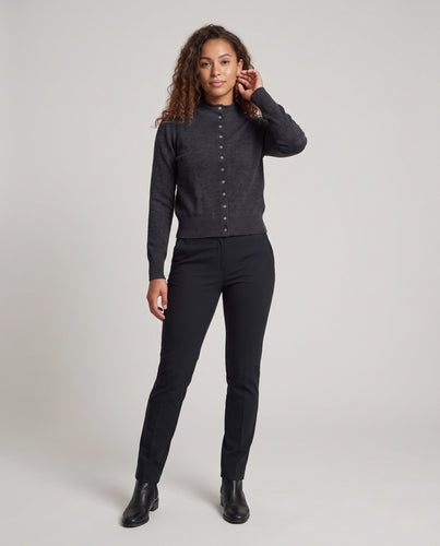 Damen Feinstrick-Cardigan mit asymmetrischer Knopfleiste und Stehkragen Nord Taschen